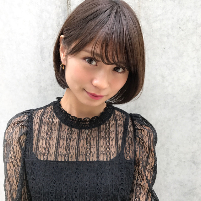 HIRA / Un ami