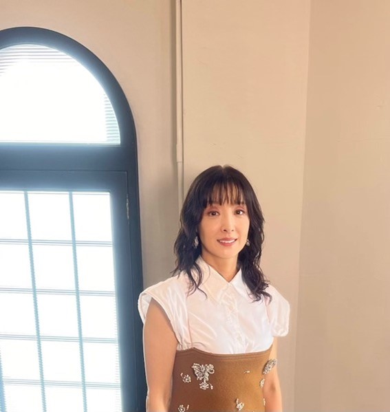 草刈民代さん2