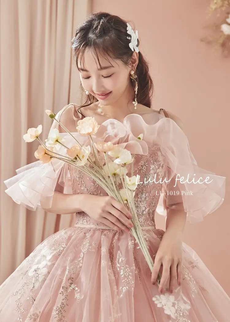 ウェディングドレス選びに悩んだら【みんなのウェディングドレス】