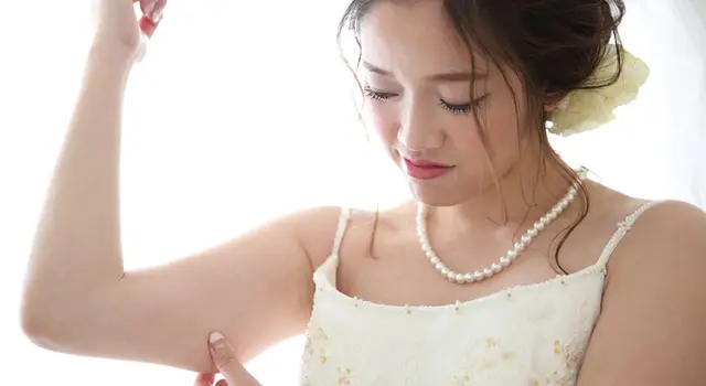 提携のドレスショップ以外でもウェディングドレスをさがすことはできます!!の画像