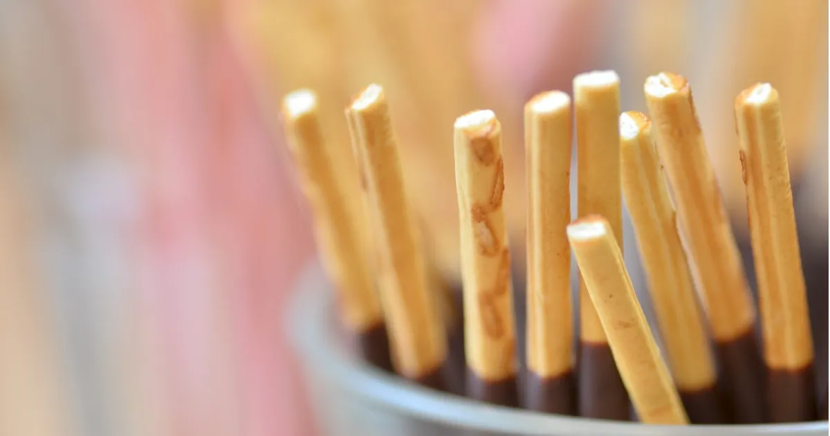 プチギフトにおすすめ ミニチュア感がかわいい ギフトポッキー みんなのウェディングニュース プチギフトにおすすめ ミニチュア感がかわいい ギフトポッキー みんなのウェディングニュース