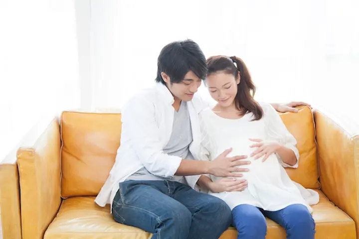緊張する 授かり婚 の結婚報告 複雑な気持ちをさせる親にどう伝える 同僚 友人に伝えるタイミングはいつがいい みんなのウェディングニュース