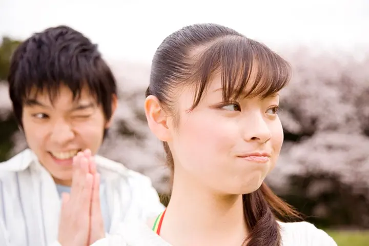 待ち合わせに遅れる彼にイライラ 彼氏の遅刻癖を直させるコツ みんなのウェディングニュース