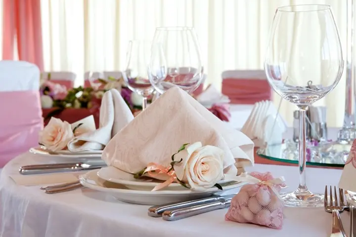 結婚式の招待状を兄弟姉妹に送る際のマナーや注意点 みんなのウェディングニュース