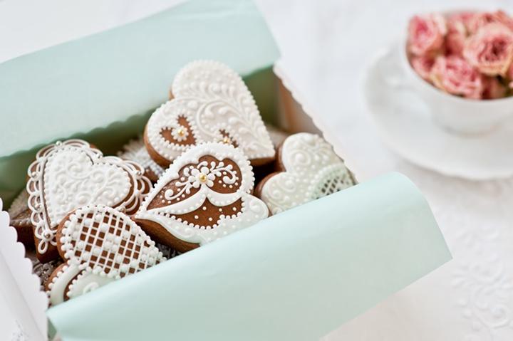 結婚式の引き出物 引き菓子に関するゲストの本音は みんなのウェディングニュース