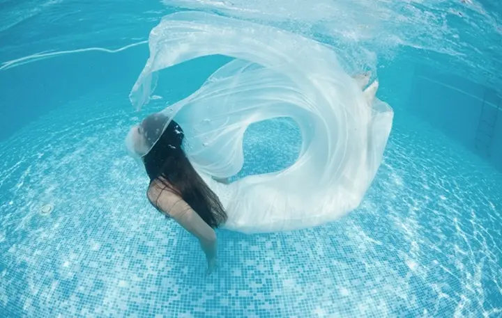 ウェディングハイとは ゲストから 痛い花嫁 と思われないために みんなのウェディングニュース