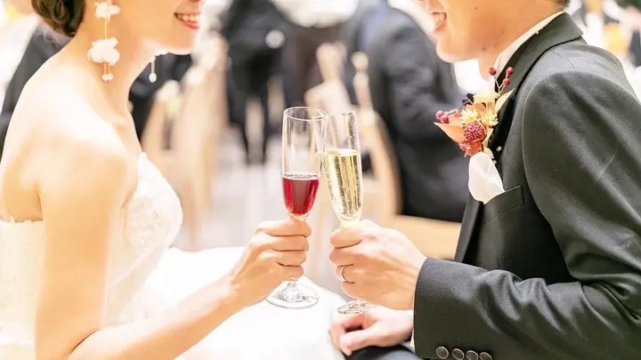 そのまま使える結婚式の短いスピーチ : 短くても簡潔な、心に残る贈り