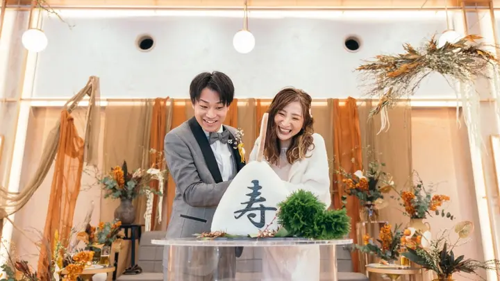 結婚式 入学式 などなど お好きなデザインお作りします ケーキ入刀の代わりになる面白い演出16選！お酒におにぎり、食べ物以外