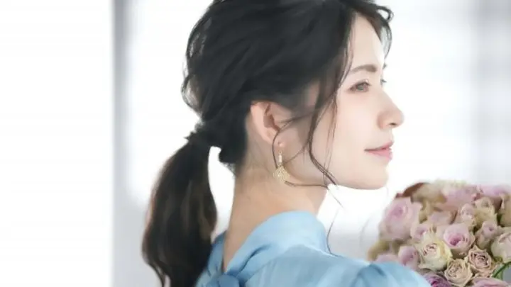 色気のある女性になるには 異性のハートをつかむメイクや髪型を大研究 みんなのウェディングニュース