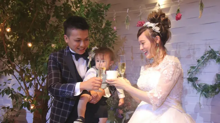 おとぎ話のような世界観 ゲストとの距離が近いほのぼのファミリーウェディング みんなのウェディングニュース