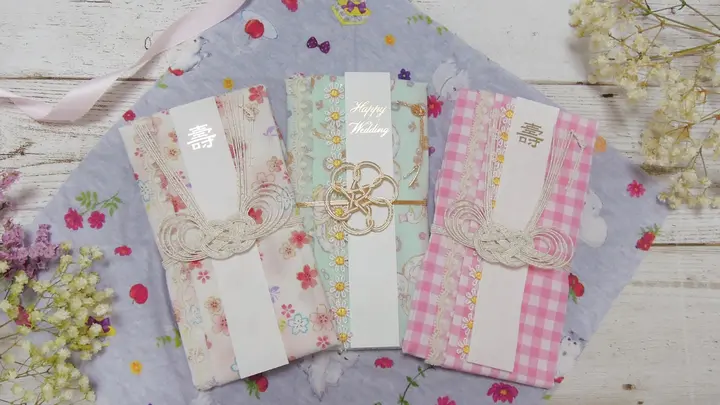 プチプラdiy ゲスト向け もらって嬉しい布製ご祝儀袋を100均で手作り みんなのウェディングニュース