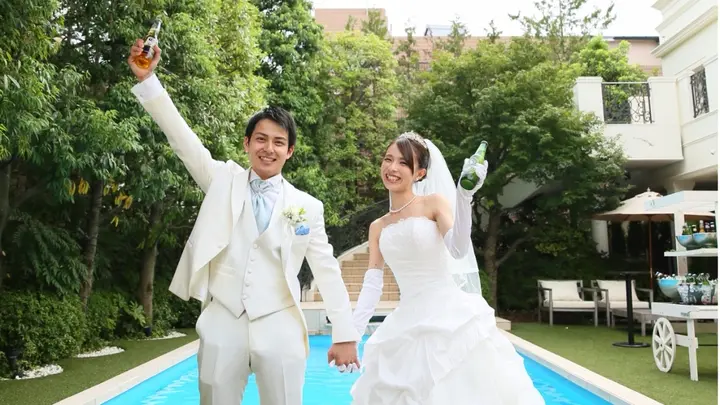 結婚式拝見 世界のビールで乾杯 青山迎賓館 で叶えたゲスト参加型のガーデンウェディング みんなのウェディングニュース