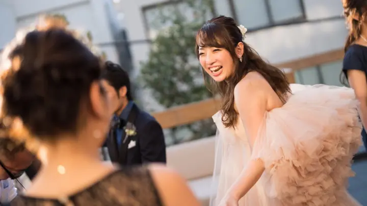 悩める花嫁 退屈させない 結婚式のお色直し成功のコツ みんなのウェディングニュース