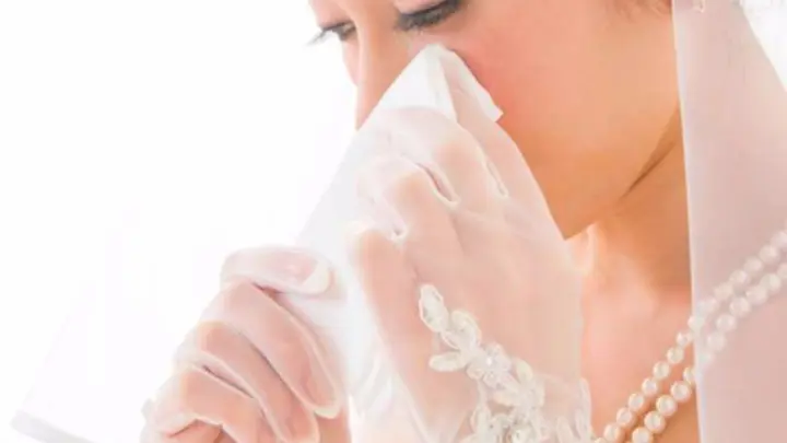 花嫁必須アイテム ハンカチ 選びで失敗しないコツ みんなのウェディングニュース