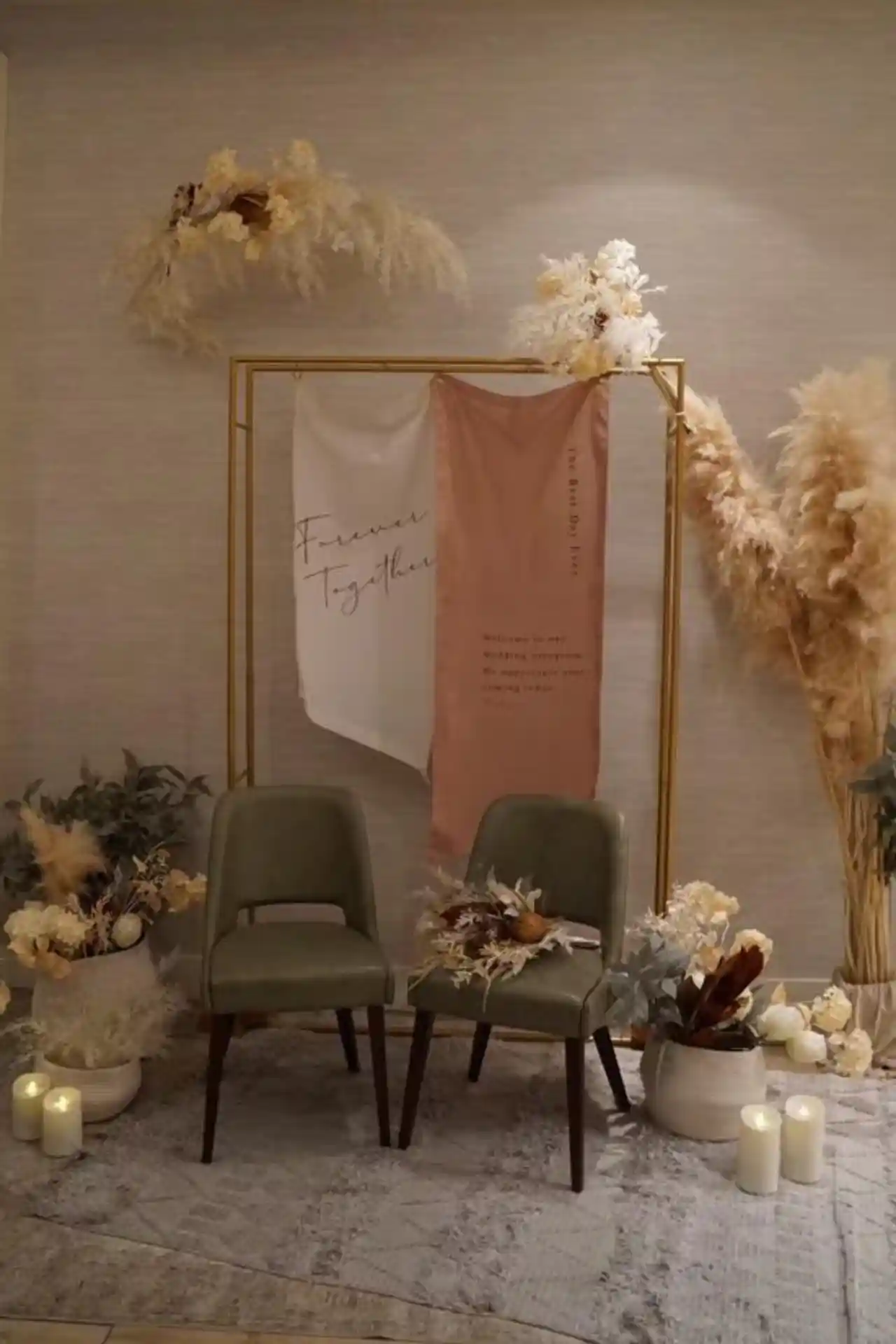 大切な友人のみを招いた会費制ウェディング