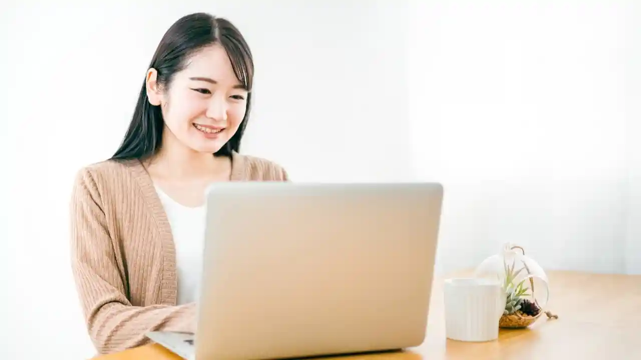 WEB招待状を選ぶポイントとおすすめサービス「Dear」