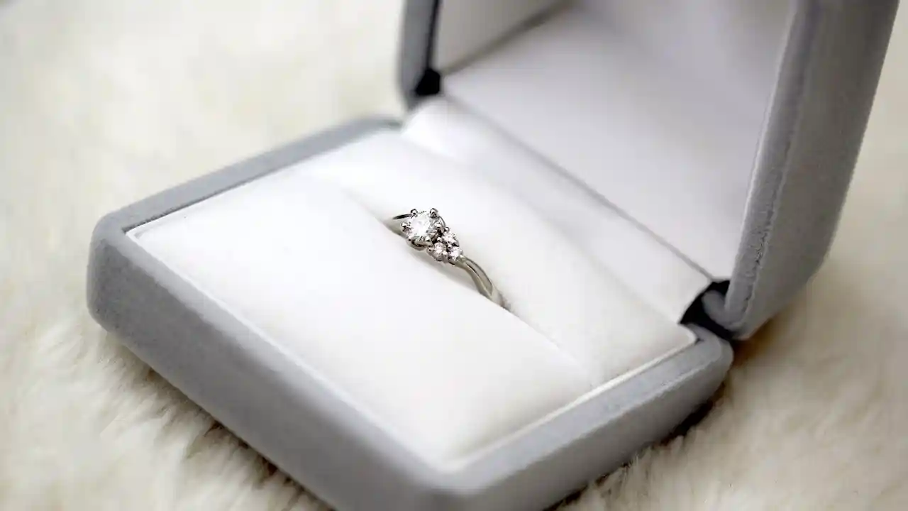 ビジュピコの婚約指輪が人気の理由は？評判・費用相場・納期まで徹底 