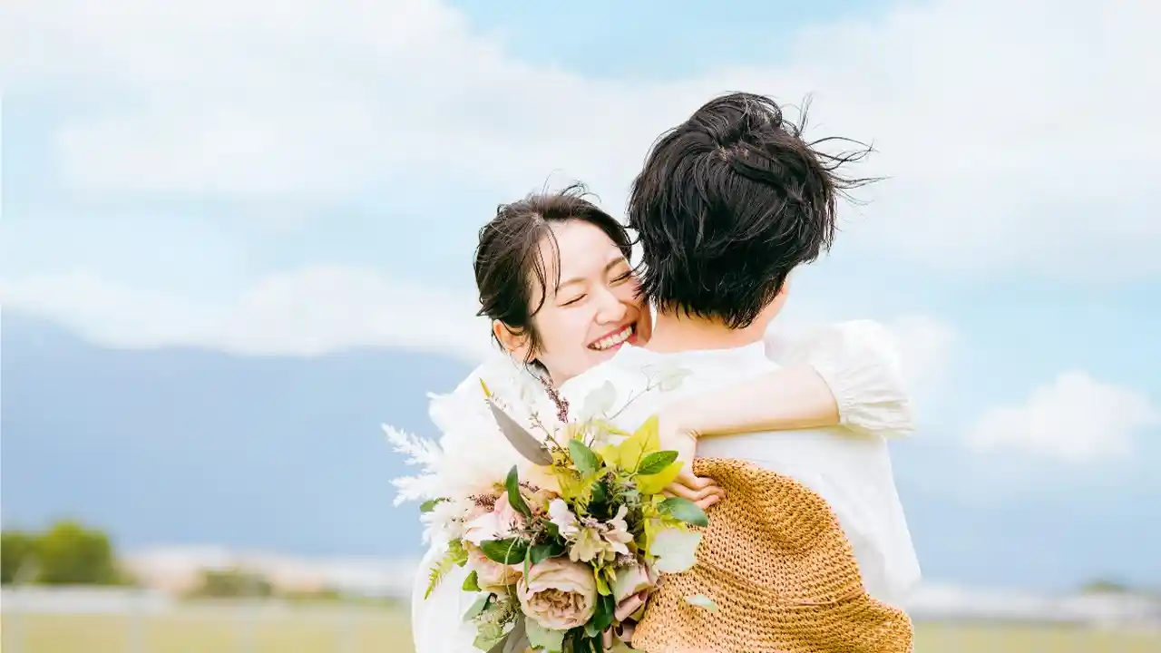 前撮りのカップル