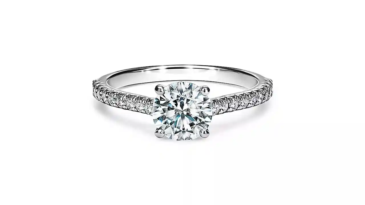 2025年版】みんな大好きティファニーの「人気婚約指輪デザイン