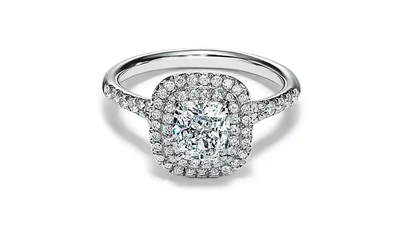 2025年版】みんな大好きティファニーの「人気婚約指輪デザイン」と支持