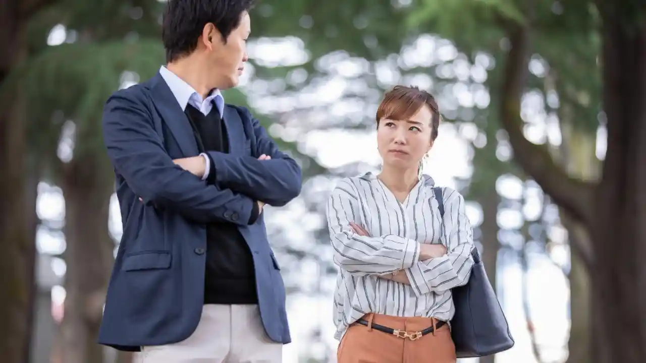 旦那にイライラしている妻は約76!結婚生活存続のための対処法とイライラ解消法 みんなのウェディングニュース 旦那にイライラしている妻は約76!結婚生活存続のための対処法とイライラ解消法 みんなのウェディングニュース