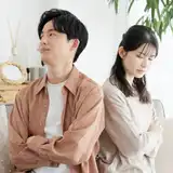 【倦怠期の乗り越え方】冷め期との違い・NG行動・リアルな体験談まとめ