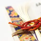 自分たちはお祝いをもらっていない従兄弟の結婚に「ご祝儀10万円」は妥当?行きたくないし辛い…嘆く女性にアドバイス続々!