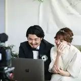 HAKU wedding onlineで「ひとつ屋根の下」のオンライン結婚式!