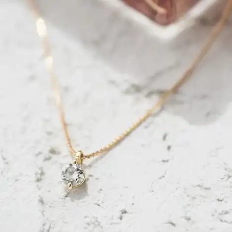 婚約指輪の代わりは【婚約ネックレス】が人気！おすすめブランド9選を紹介