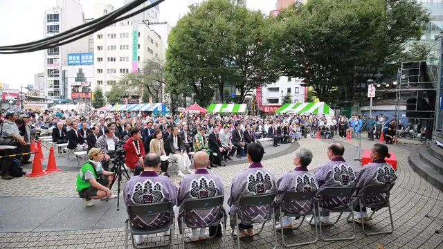 和気あいあいのお祭りウェディング
