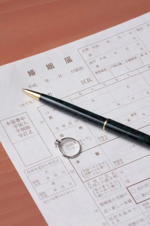 婚姻届の書き方や必要書類など提出の基礎知識について みんなのウェディングニュース 婚姻届の書き方や必要書類など提出の基礎知識について みんなのウェディングニュース